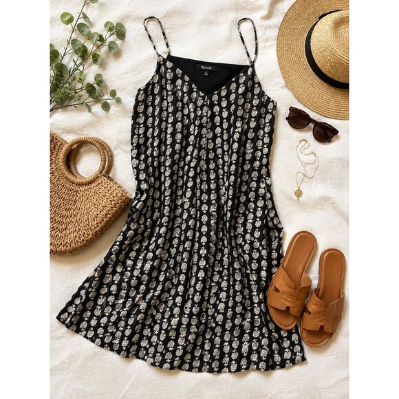 Madewell Dresses & Skirts - Madewell 100% Silk Black Floral Print Slip Dress Size M Pockets Midi
